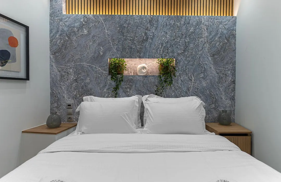 Stylish Living-Avra-1