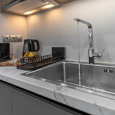 Stylish Living-Avra-2